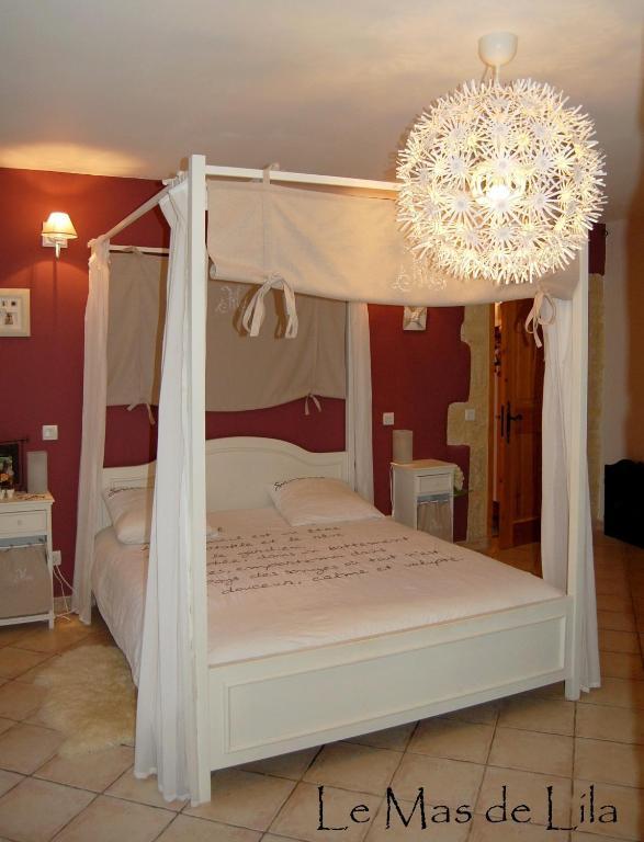 Maison D'Hotes Le Mas De Lila Vers Pont du Gard Dış mekan fotoğraf